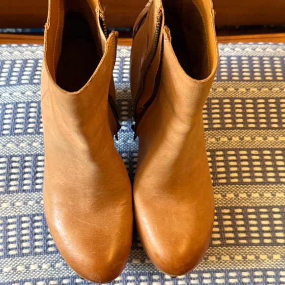 Kork-Ease Deegan Leather Studded Booties - Picture 7 of 9